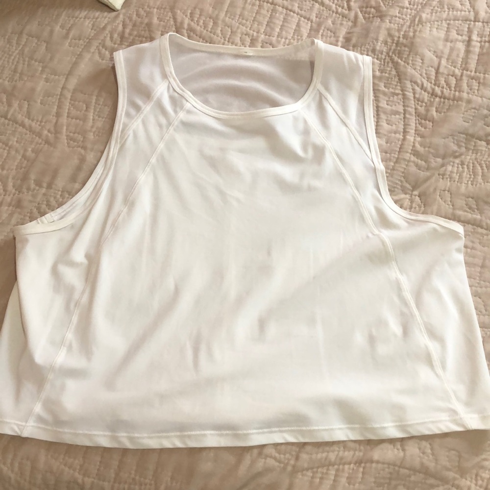 Lululemon cropped tank